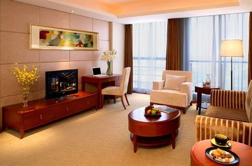 Howard Johnson All Suites Hotel Suzhou Tô Châu Ngoại thất bức ảnh